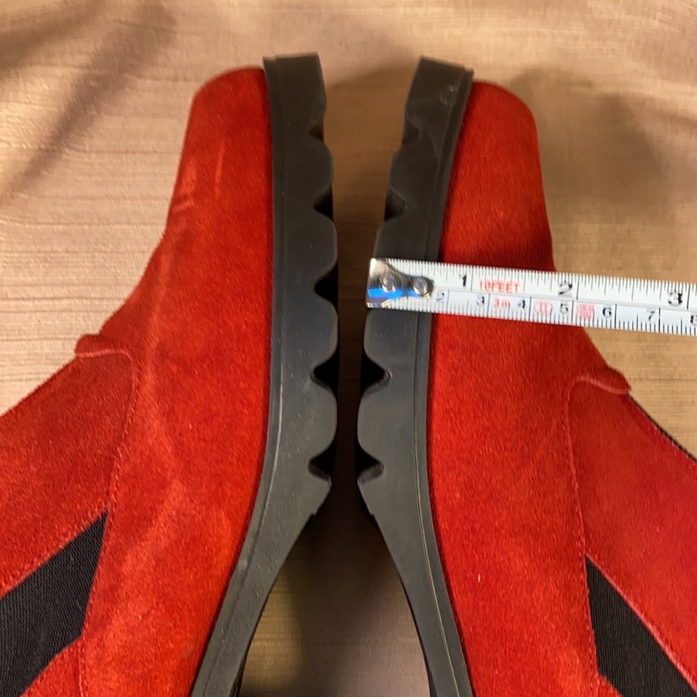 Barbo NWOT leather booties made in Canada 🇨🇦 - Picture 14 of 16